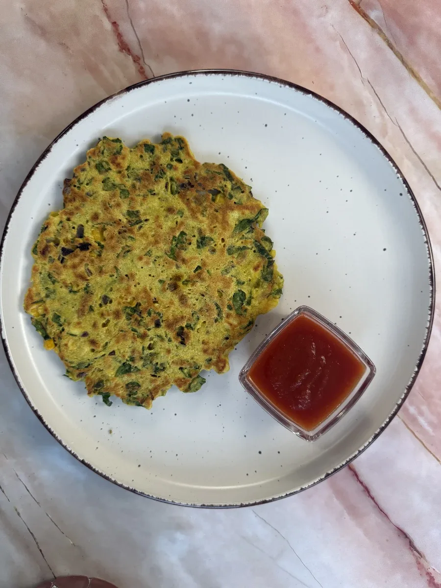 High-Protein Spinach Paneer Pancake (Palak Paneer Cheela)