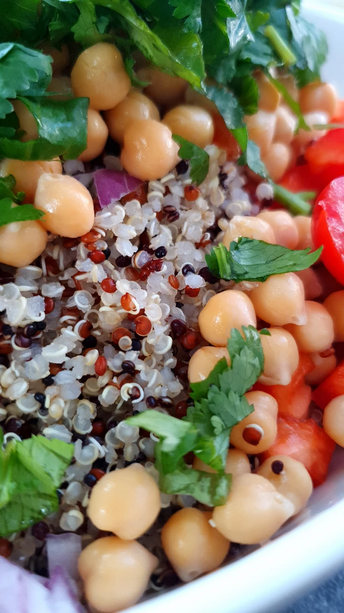 Quinoa Salad with Creamy Dressing
