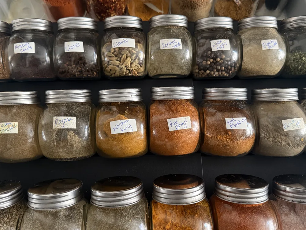 FANASSYY Spice Drawer Organizer